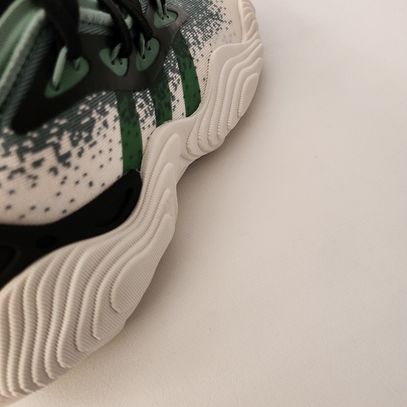 Adidas Trea Young 3 Basketball Sneakers - Picture 7 of 12